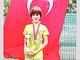 ALTYAPI  SPORCUMUZ  SERHAN SAVCI'DAN  ÇİFTE ŞAMPİYONLUK...